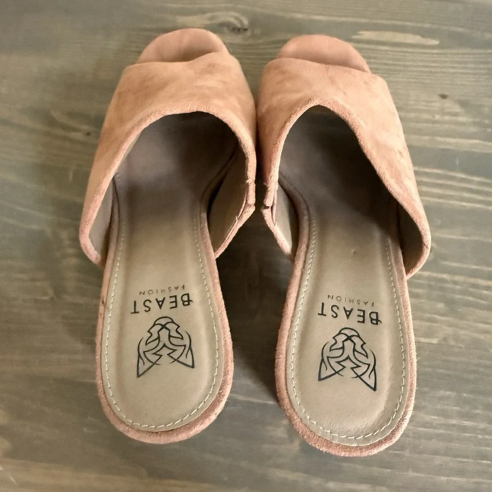 Beast Fashion Womens 7 Tan Brown‎ Faux Suede Peep Toe Slip On Cork Heels Sandals - Picture 7 of 9